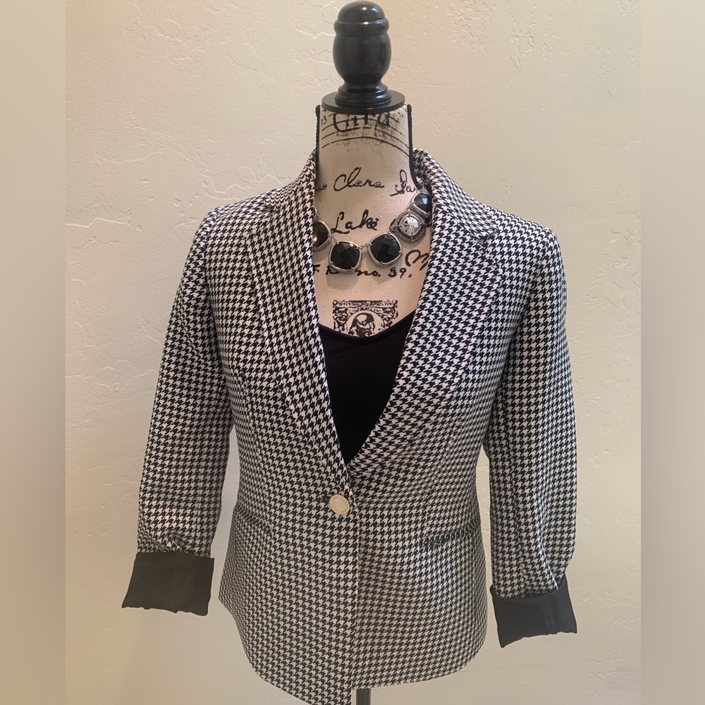 Ann Klein women’s blazer size small, euc